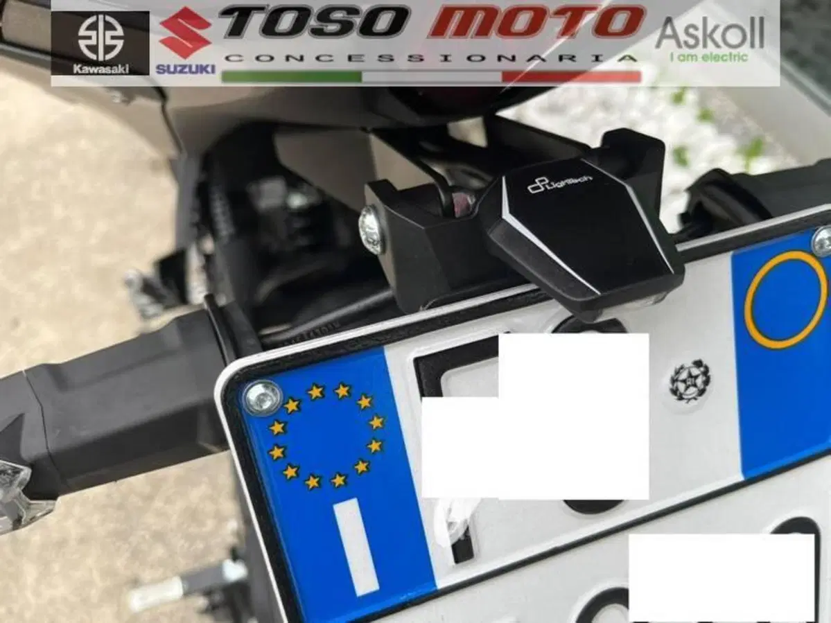 Kawasaki Z 500 SE (2024 - 27) (10)