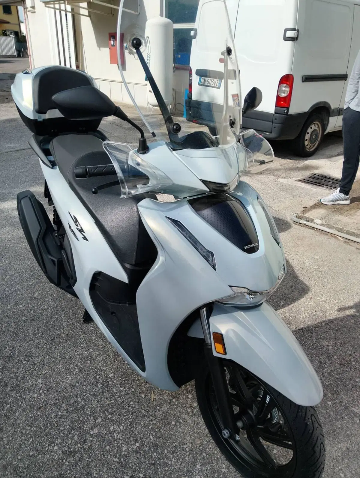 Honda SH 350i GT (2025 - 26) (4)