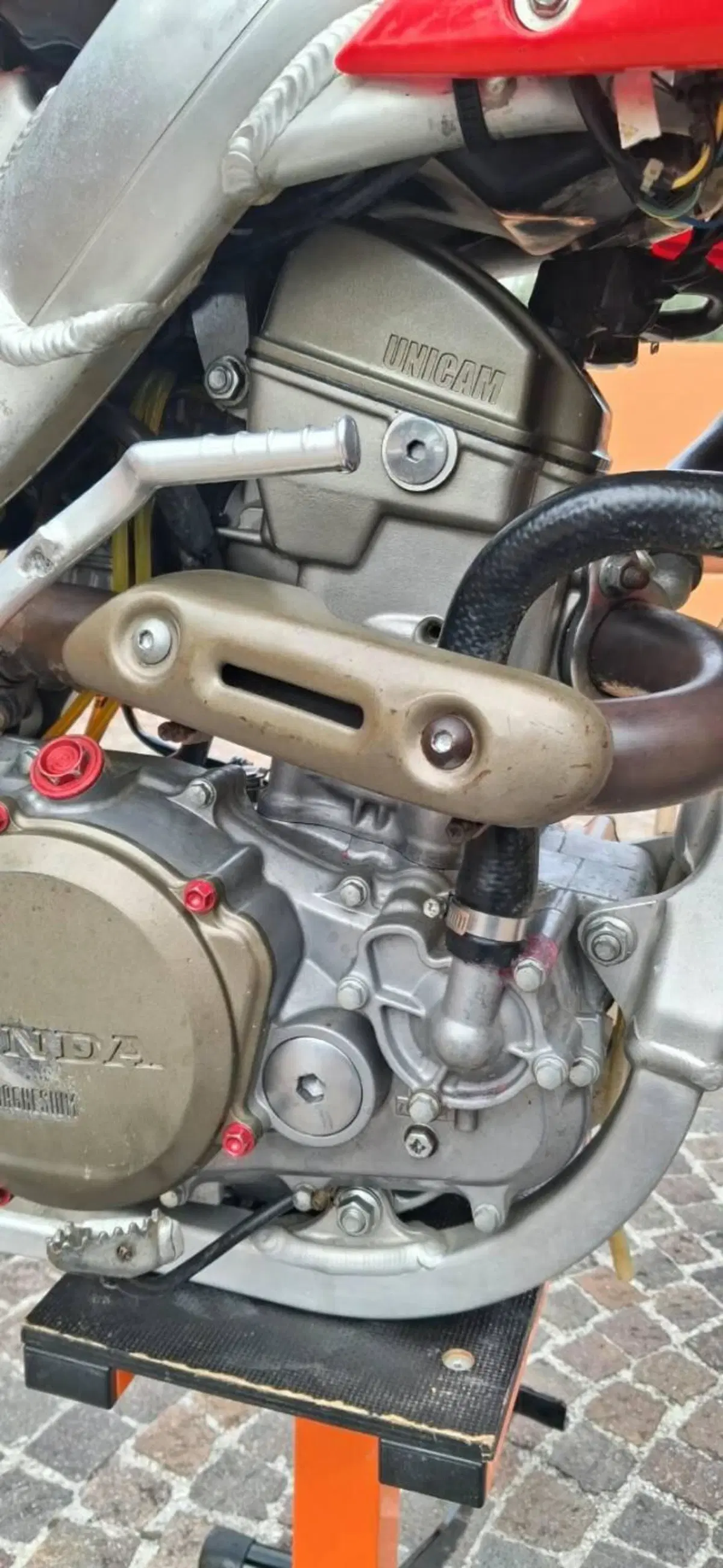Honda CRF 250R (2007) (8)