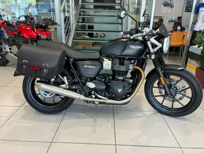Triumph Street Twin 900 (2019 - 20) usata