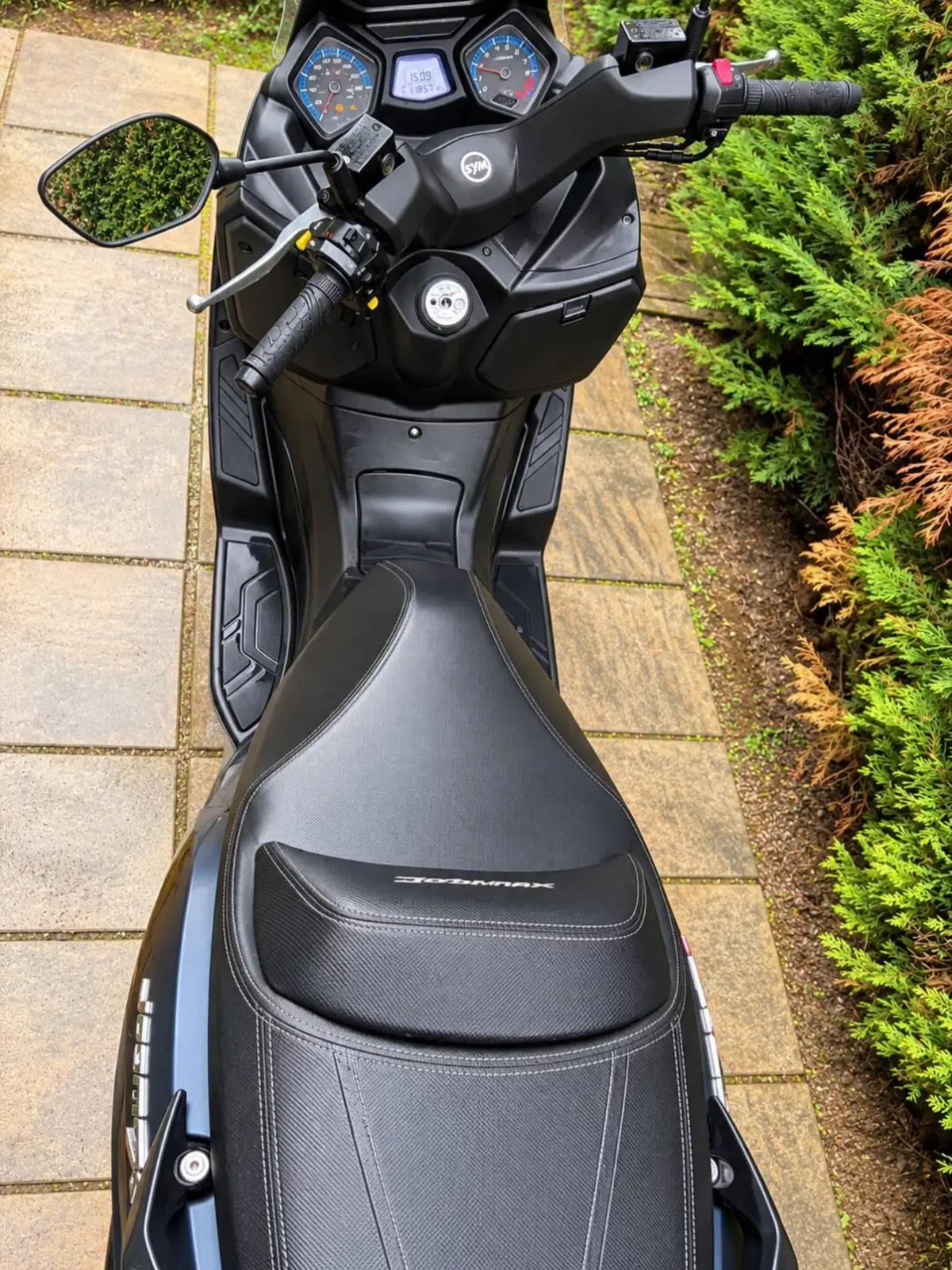 Sym Joymax 300 Z+ (2021 - 24) (5)