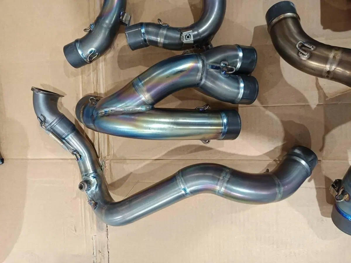 Scarico SC Project Panigale V4 - disponibili anche SC-Project Exhaust (2)
