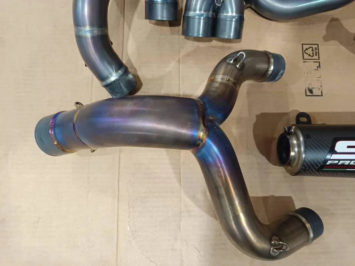 Scarico SC Project Panigale V4 - disponibili anche SC-Project Exhaust (3)