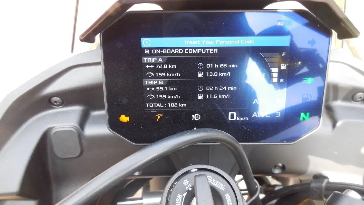 Aprilia Tuono V4 (2025 - 26) (4)