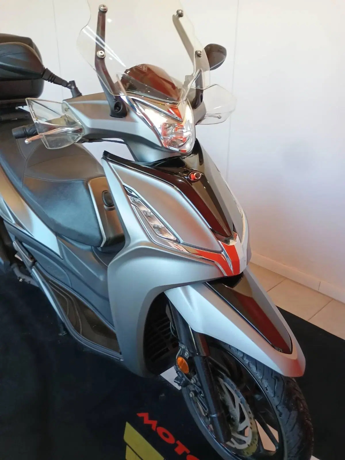 Kymco Agility 300i (2020) (12)