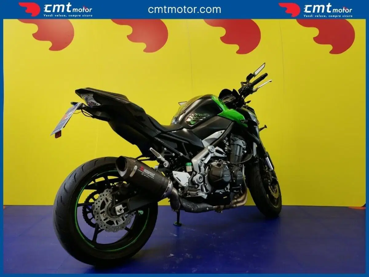 Kawasaki Z 900 (2017 - 18) (4)