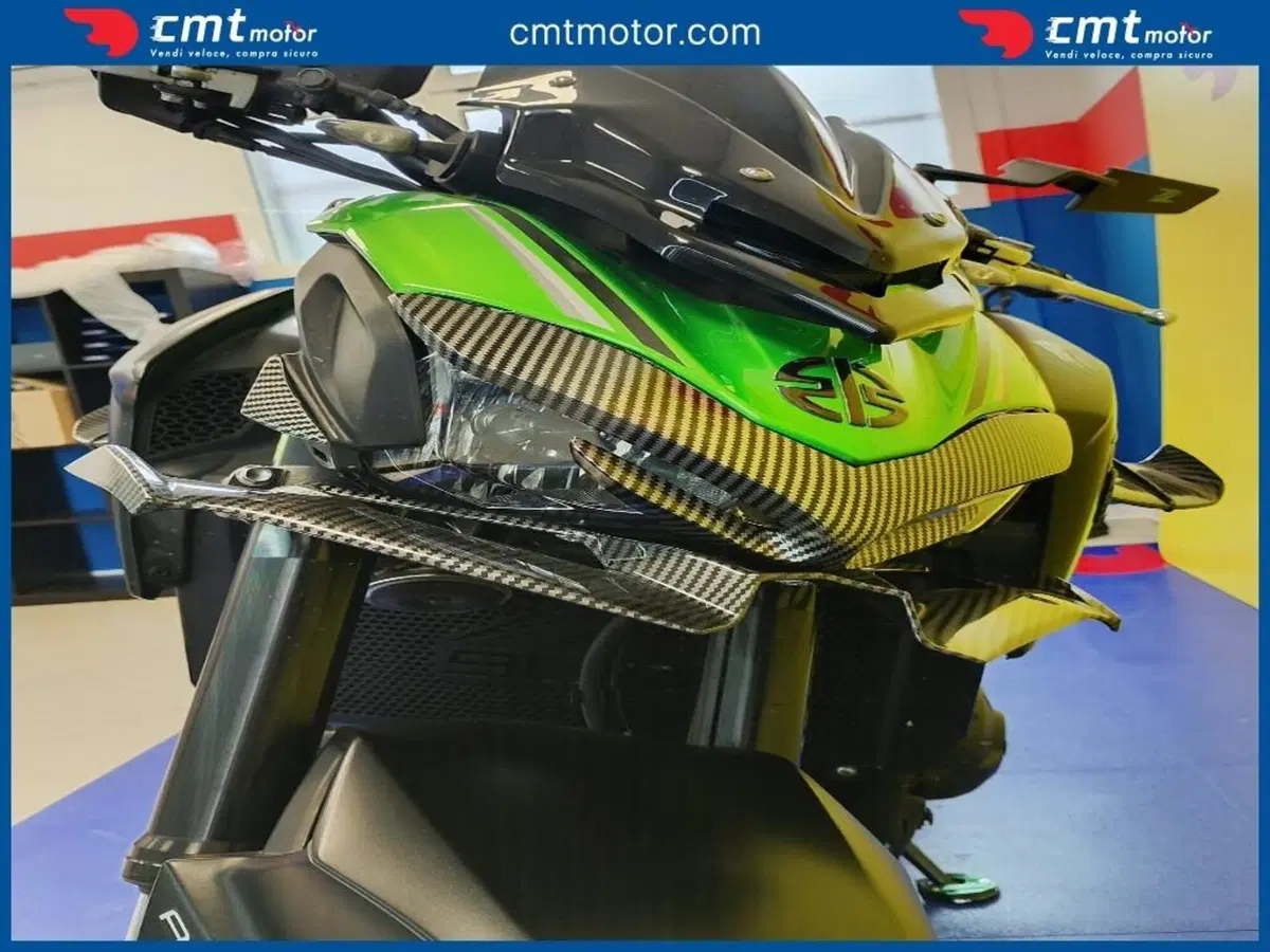 Kawasaki Z 900 (2017 - 18) (11)