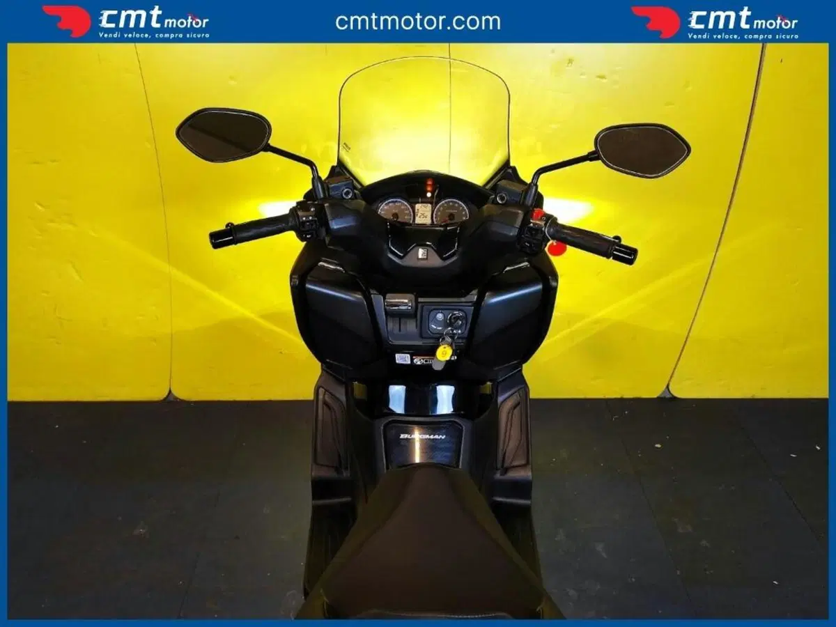 Suzuki Burgman 400 (2022 - 24) (10)