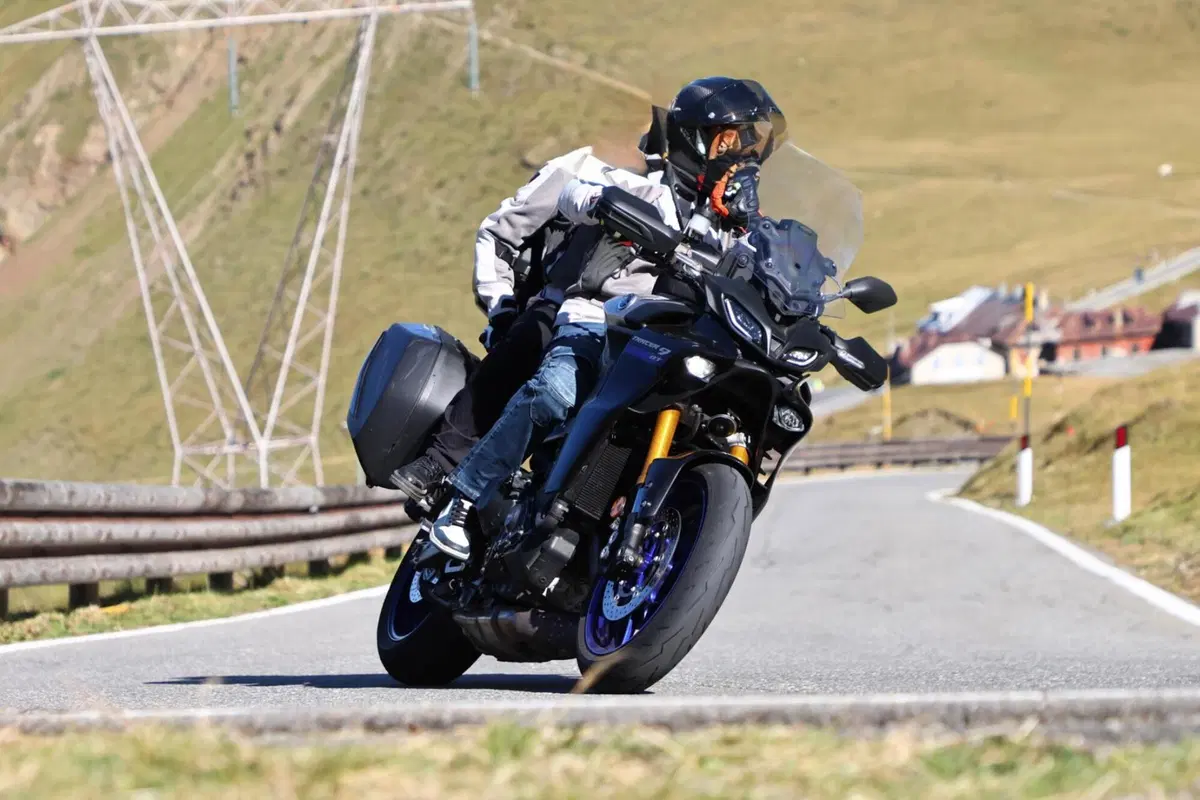 Yamaha Tracer 9 GT (2021 - 24) (5)
