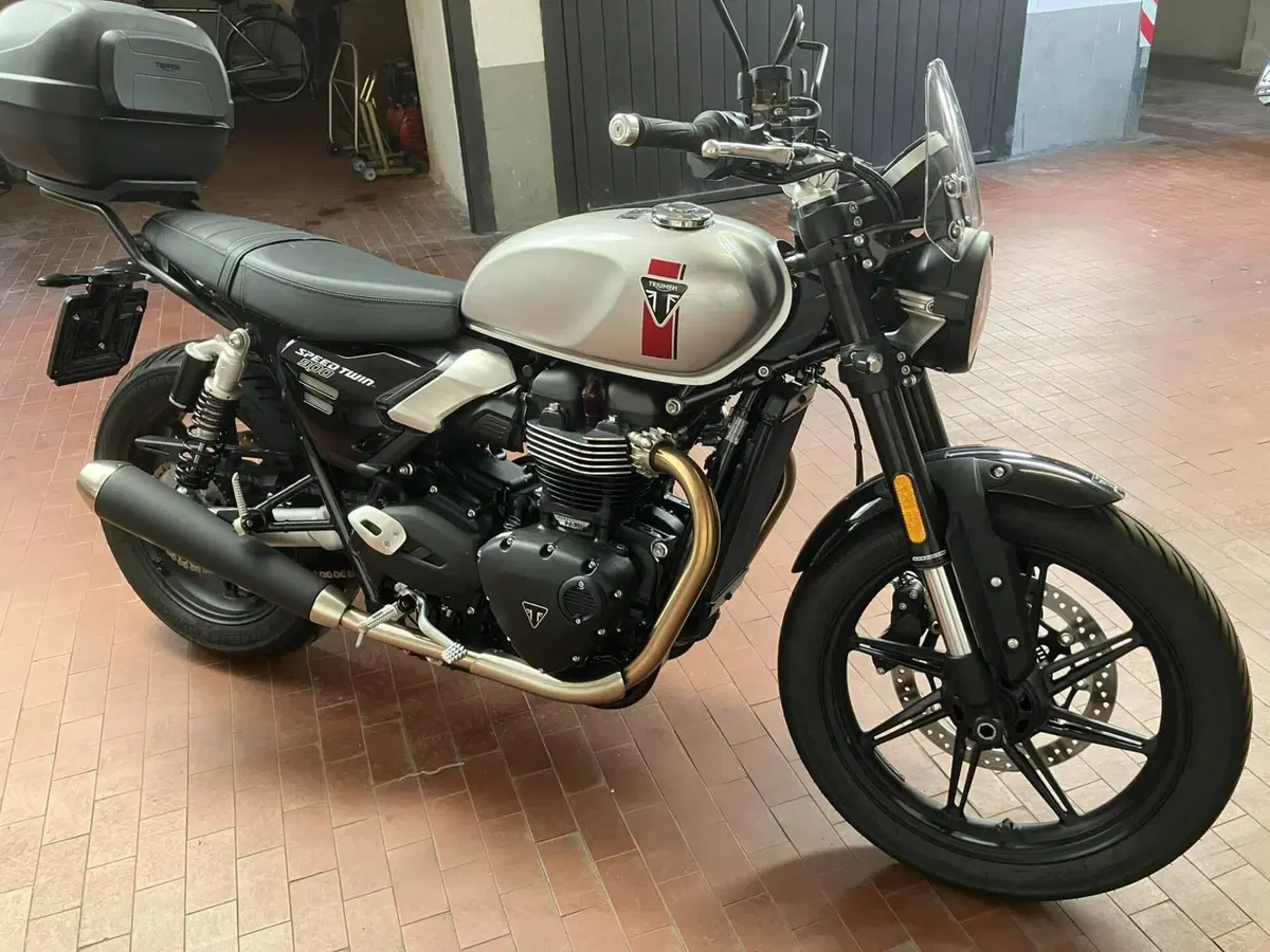 Triumph Speed Twin 900 (2023 - 24)