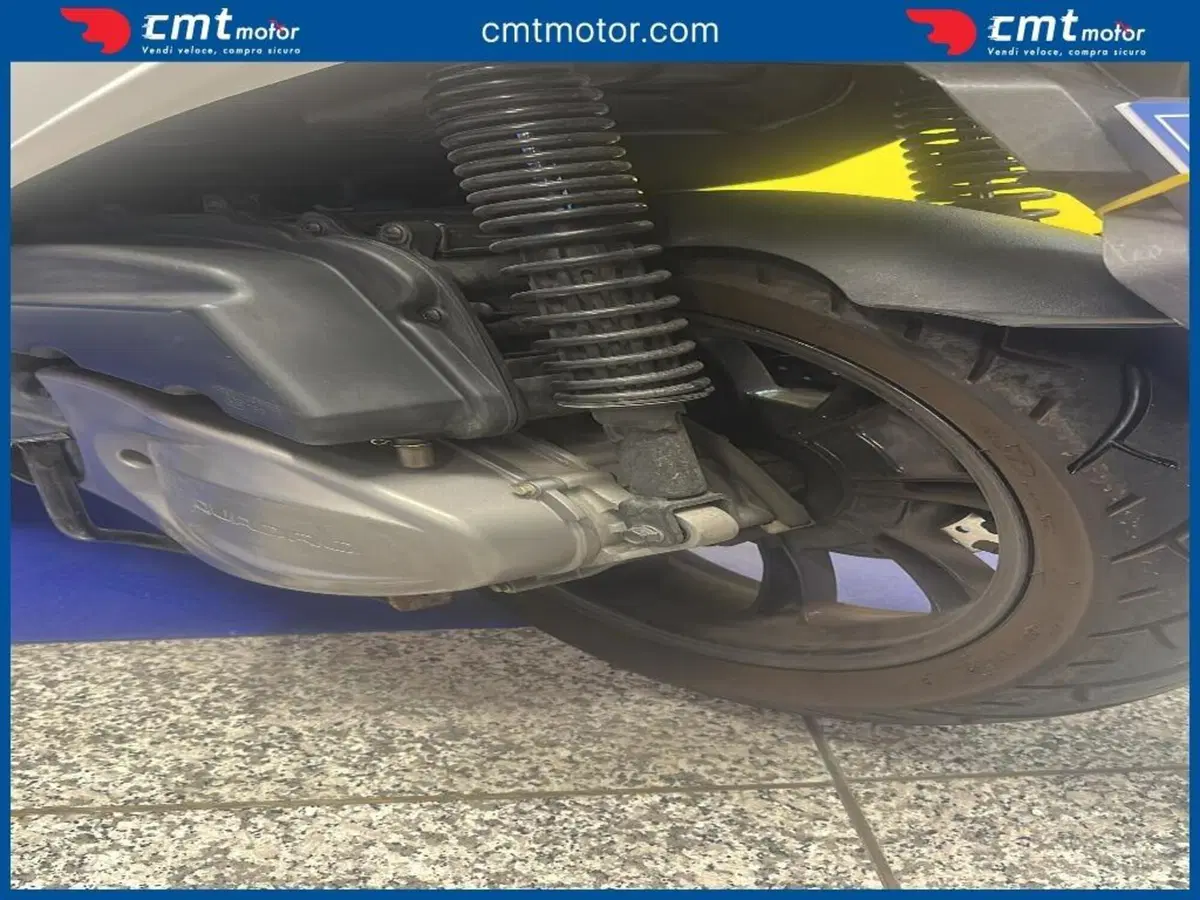 Quadro 350 S (2013 - 16) (13)