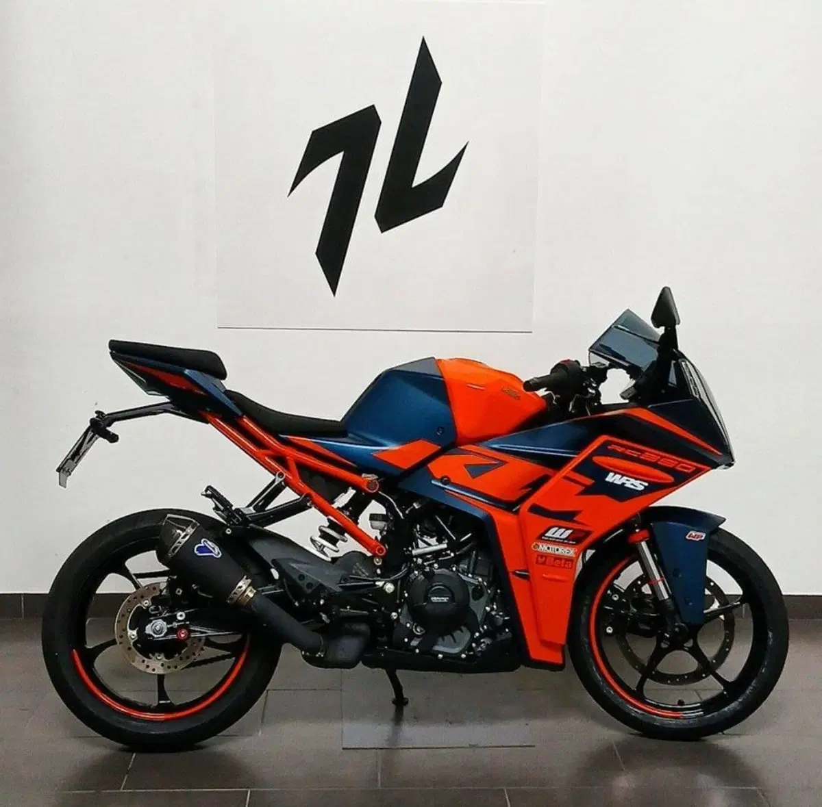 KTM RC 390 (2022 - 26) (4)