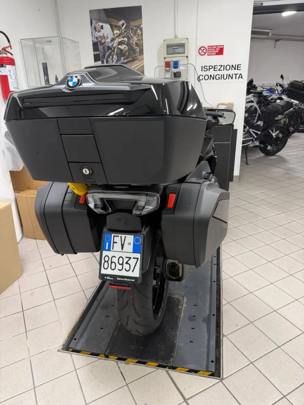 Bmw R 1300 RT (2026) (2)