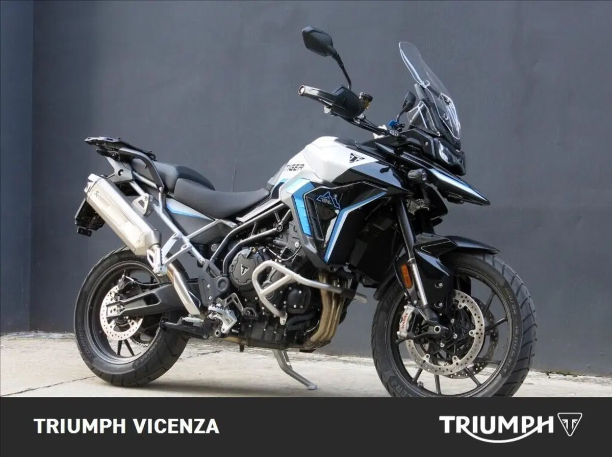 Triumph Tiger 900 Alpine Special Edition (2026) (3)