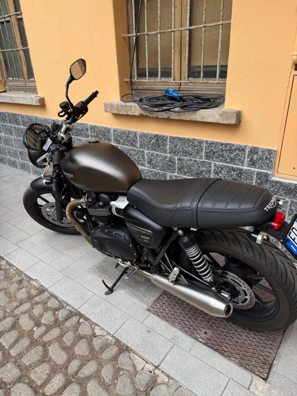 Triumph Speed Twin 900 (2023 - 24) (8)