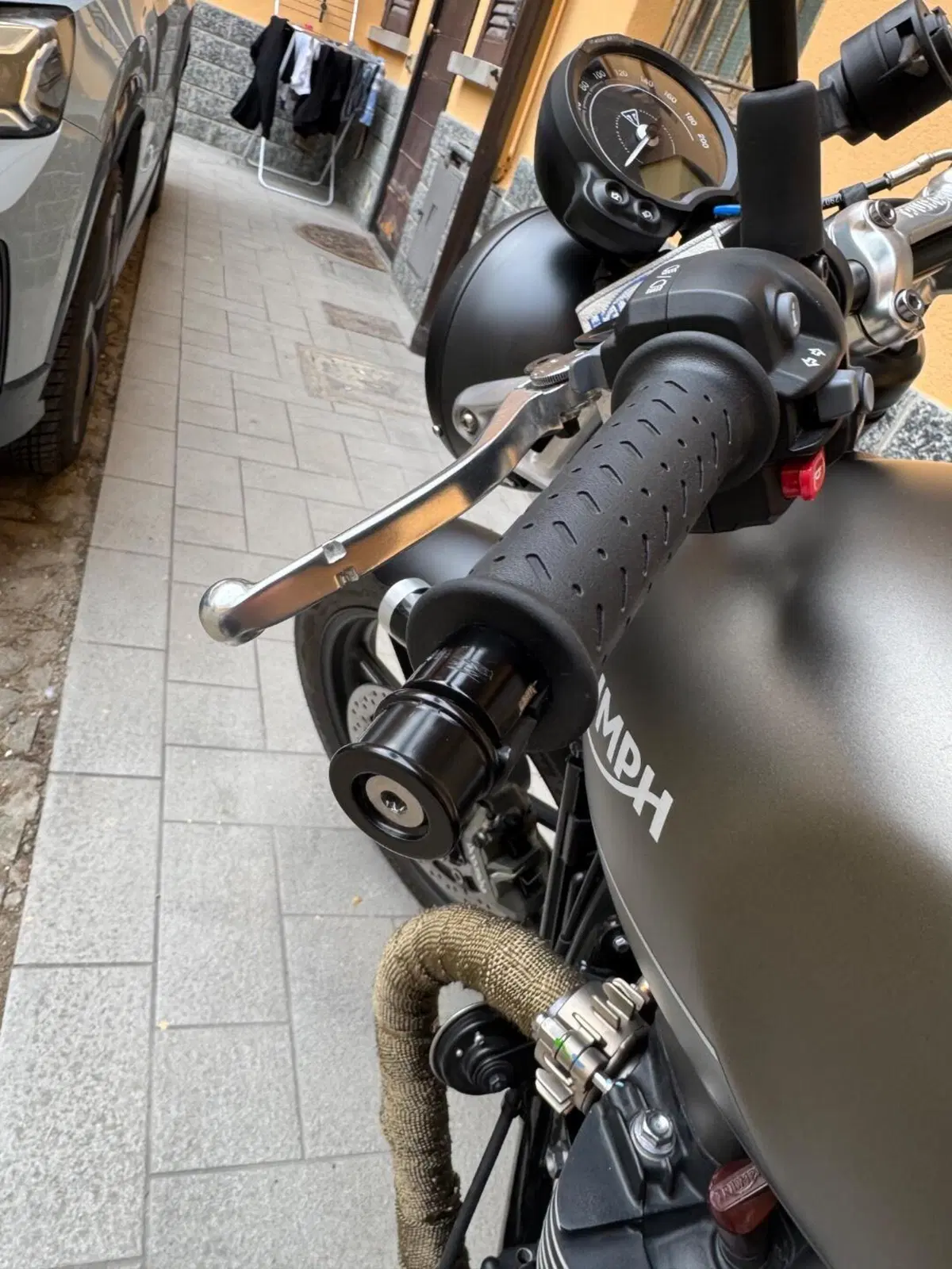 Triumph Speed Twin 900 (2023 - 24) (12)