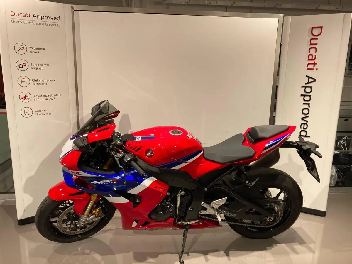 Honda CBR 1000 RR-R Fireblade SP (2024 - 26) (4)