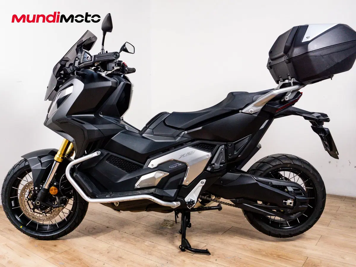 Honda X-ADV 750 (2017) (6)