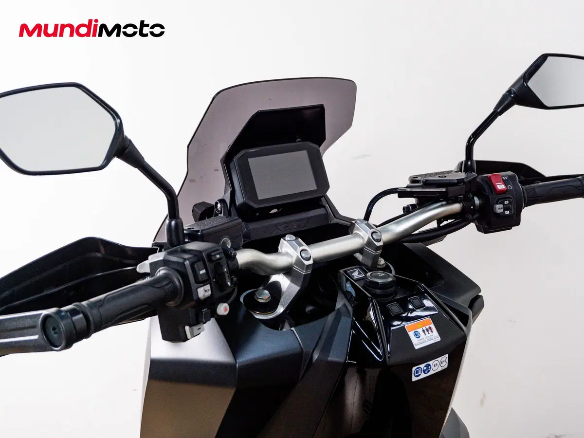 Honda X-ADV 750 (2017) (11)