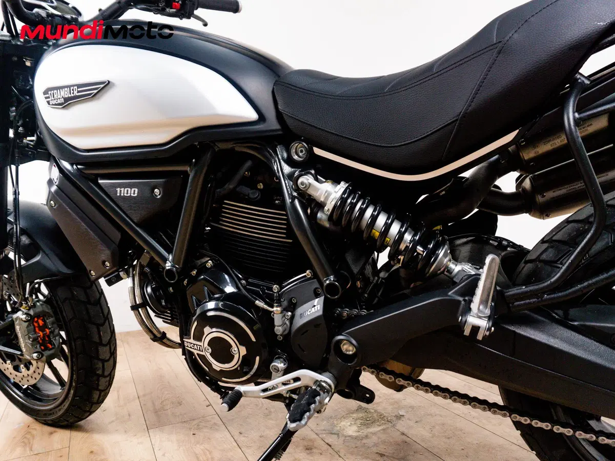 Ducati Scrambler 1100 Dark Pro (2020 - 24) (10)