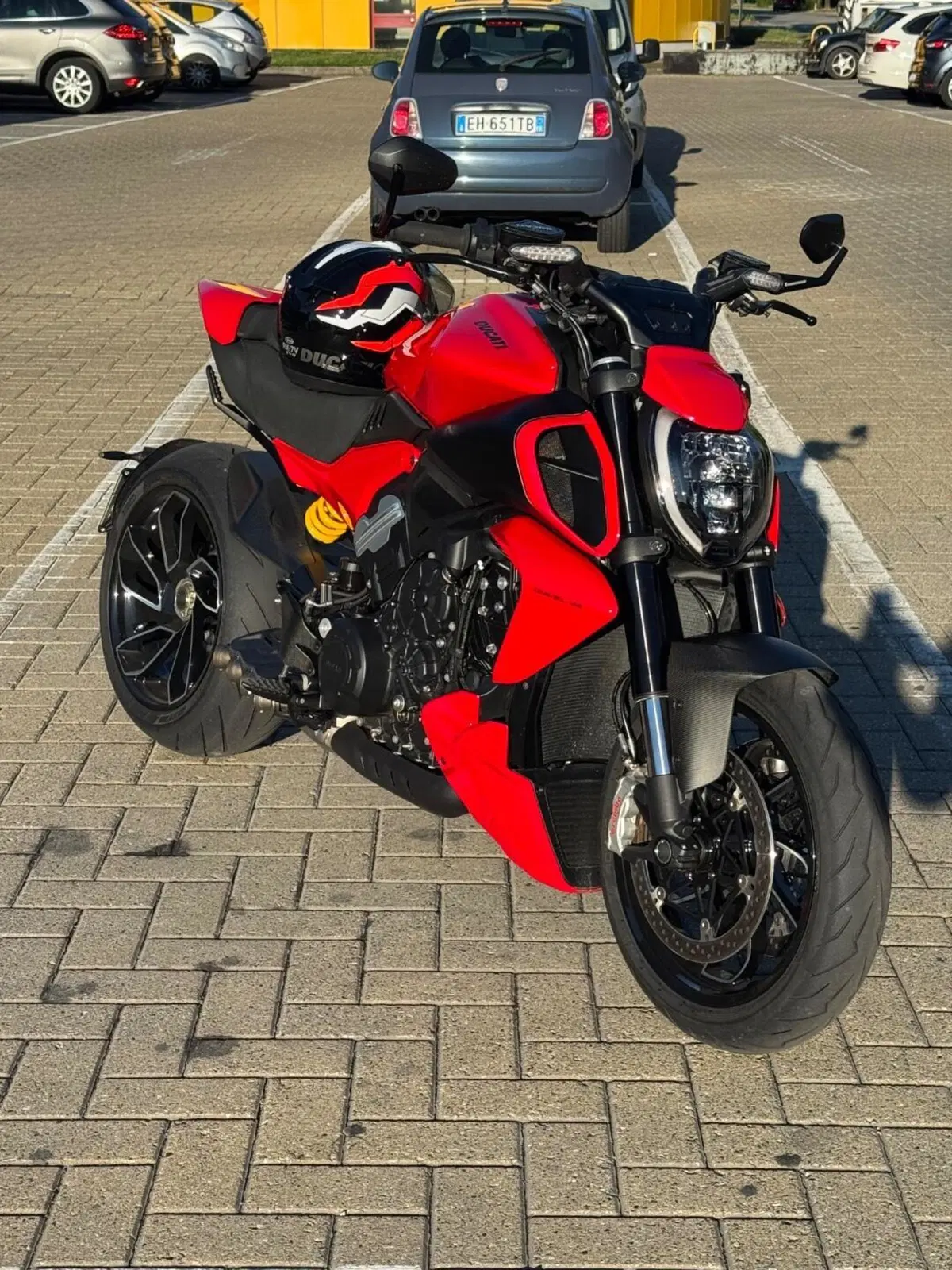 Ducati Diavel V4 (2023 - 26) (3)