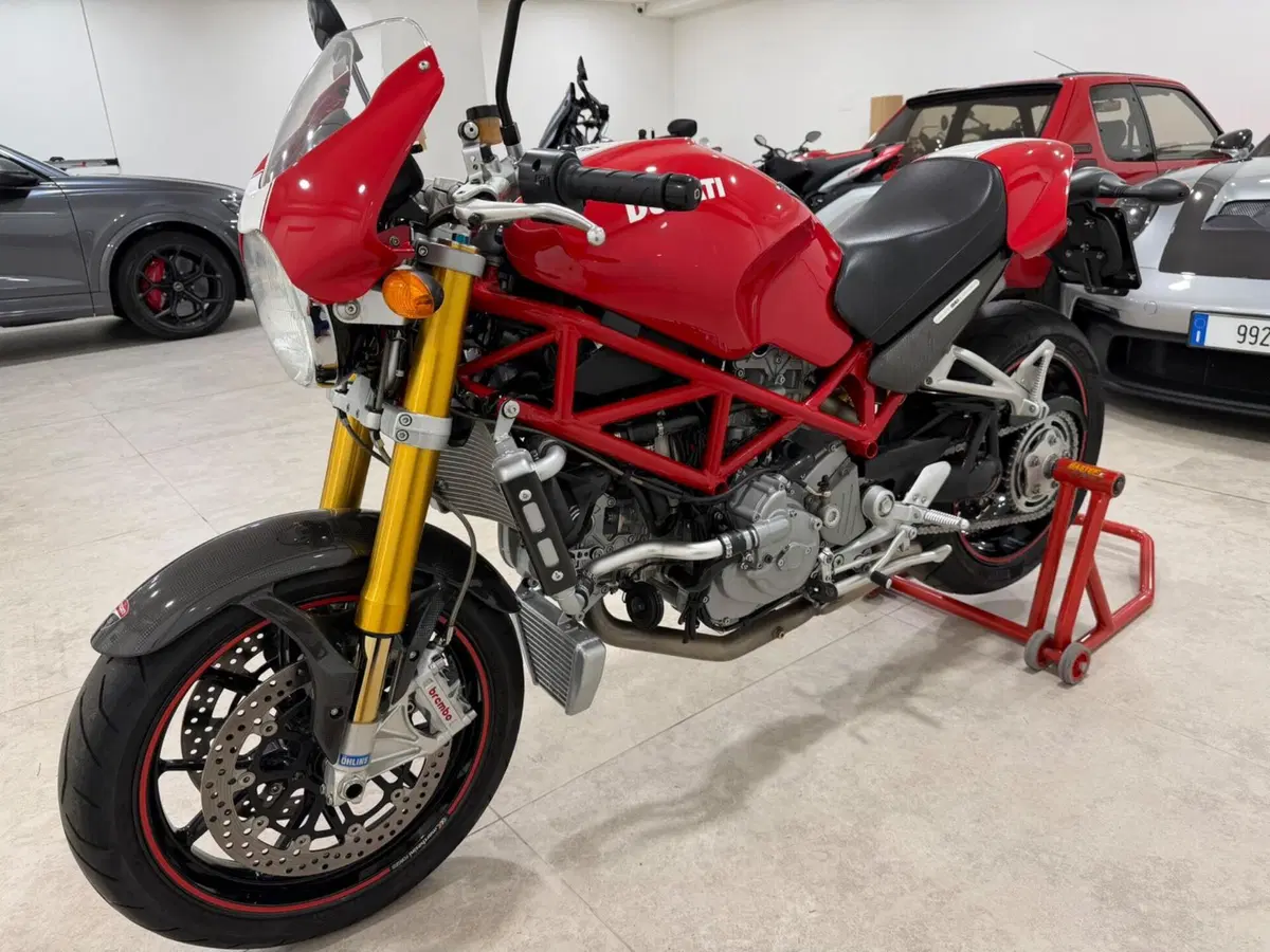Ducati Monster S4Rs Testastretta (7)