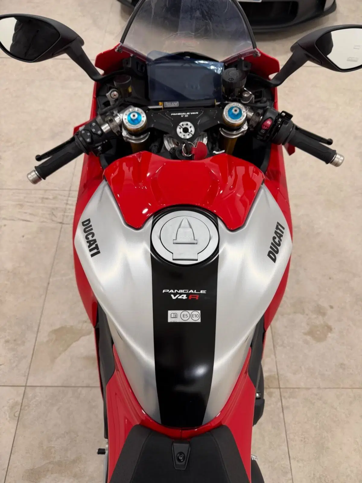 Ducati Panigale V4 R (2026) (8)
