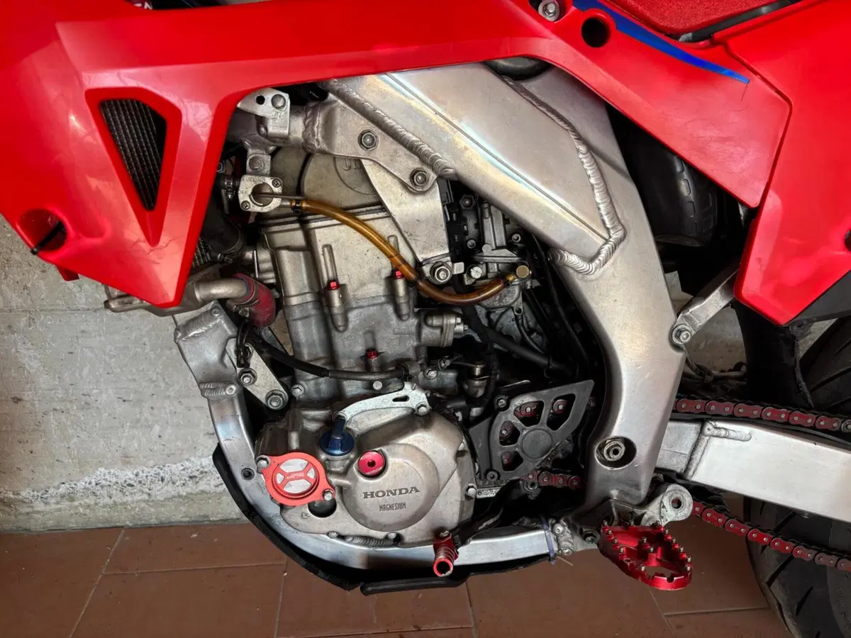Honda CRF 450R (2001 - 02) (3)