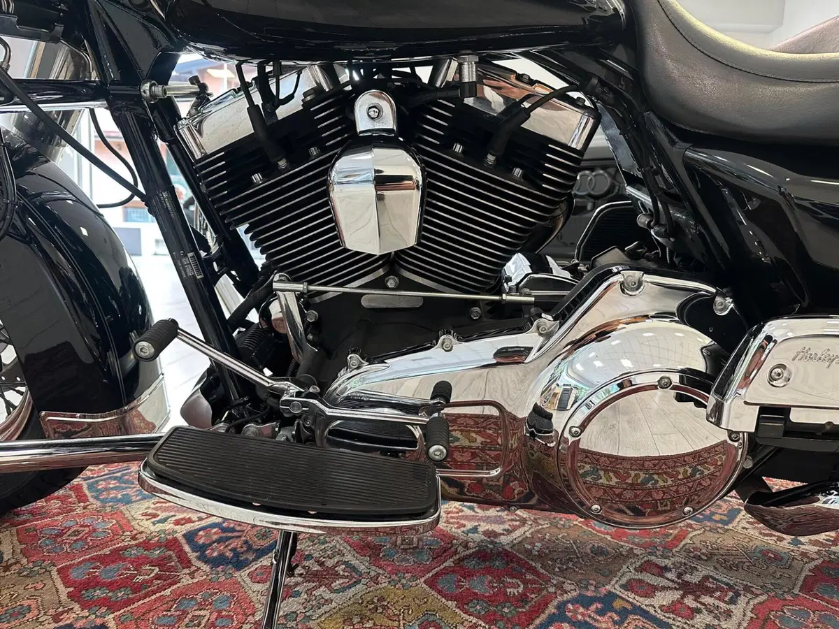 Harley-Davidson 103 Road King Classic (2014 - 16) - FLHRC (7)