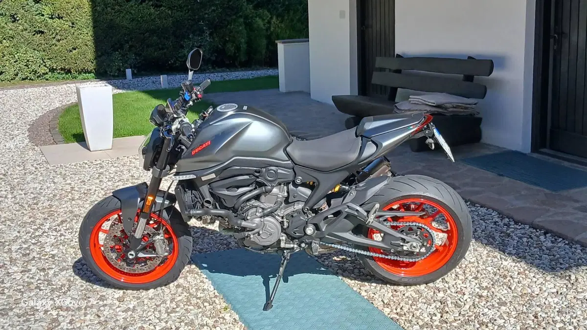 Ducati Monster 937 (2021 - 25) (4)