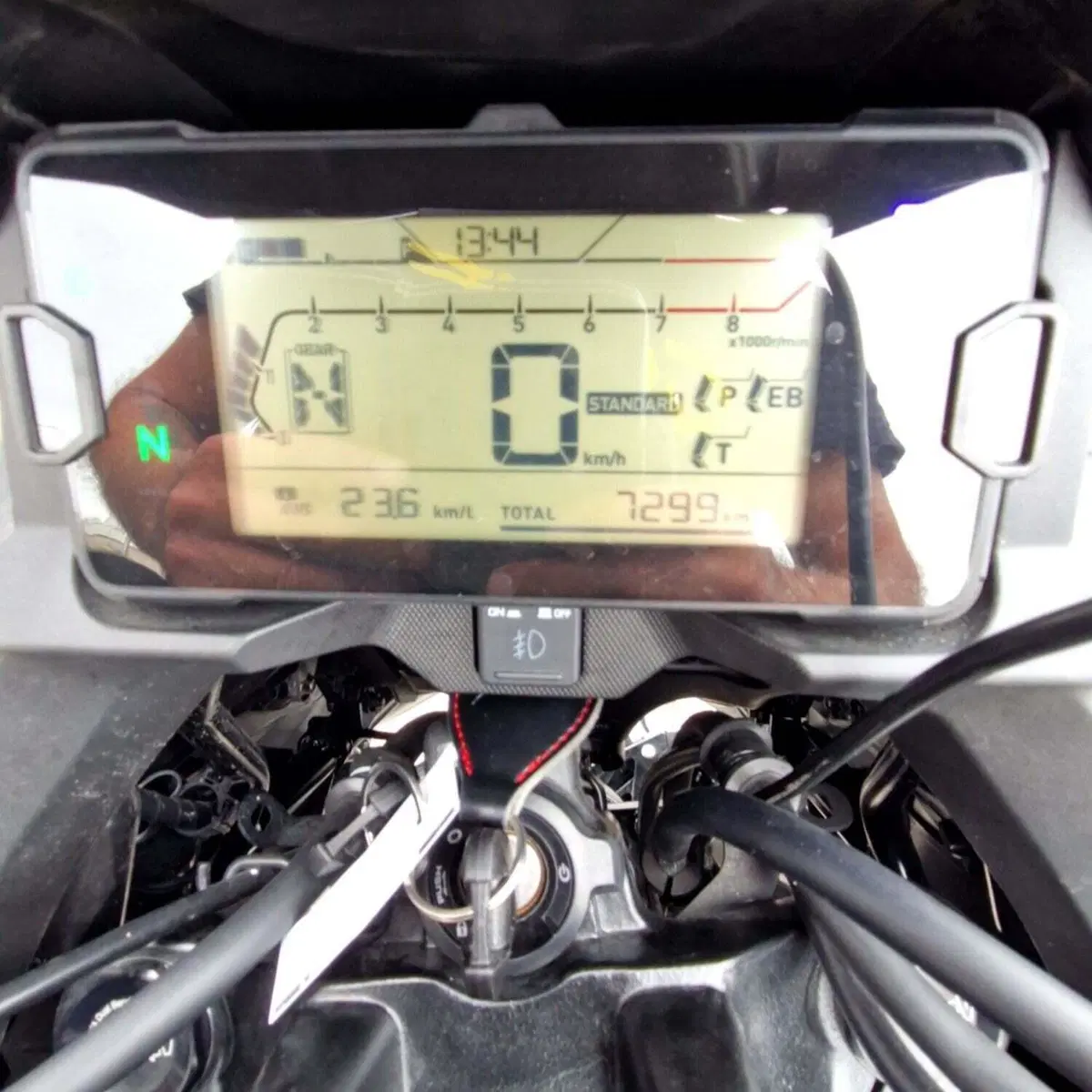 Honda NC 750 X DCT Travel (2021 - 24) (4)
