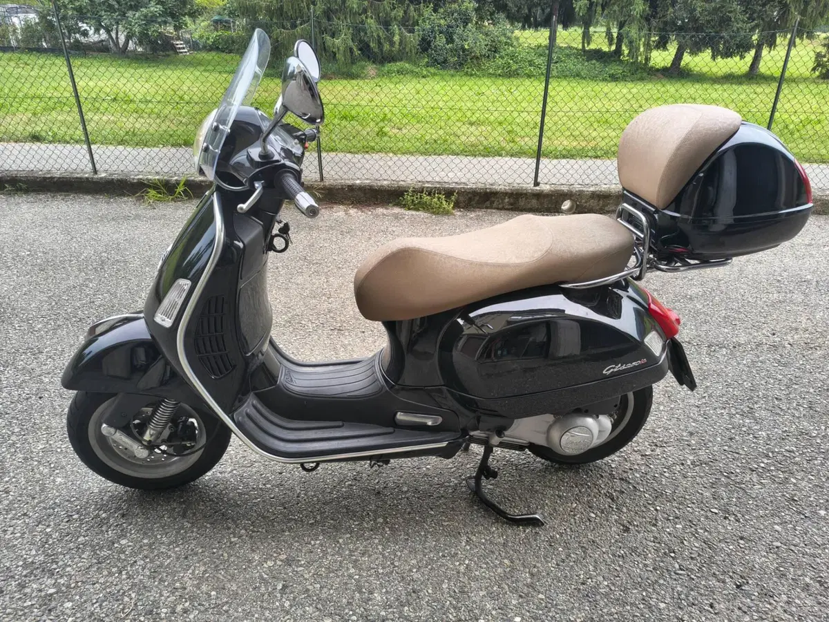 Vespa GTS 250 i.e. (4)