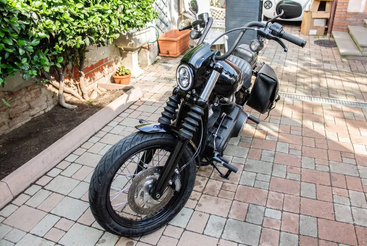 Harley-Davidson 107 Street Bob (2018 - 20) - FXBB (4)