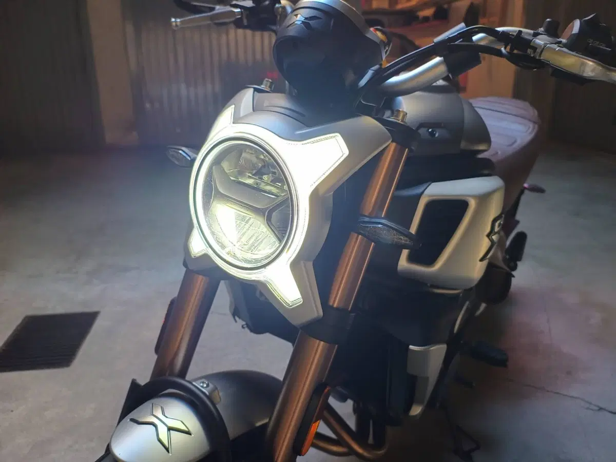 CFMOTO 700CL-X Heritage (2021 - 26) (5)