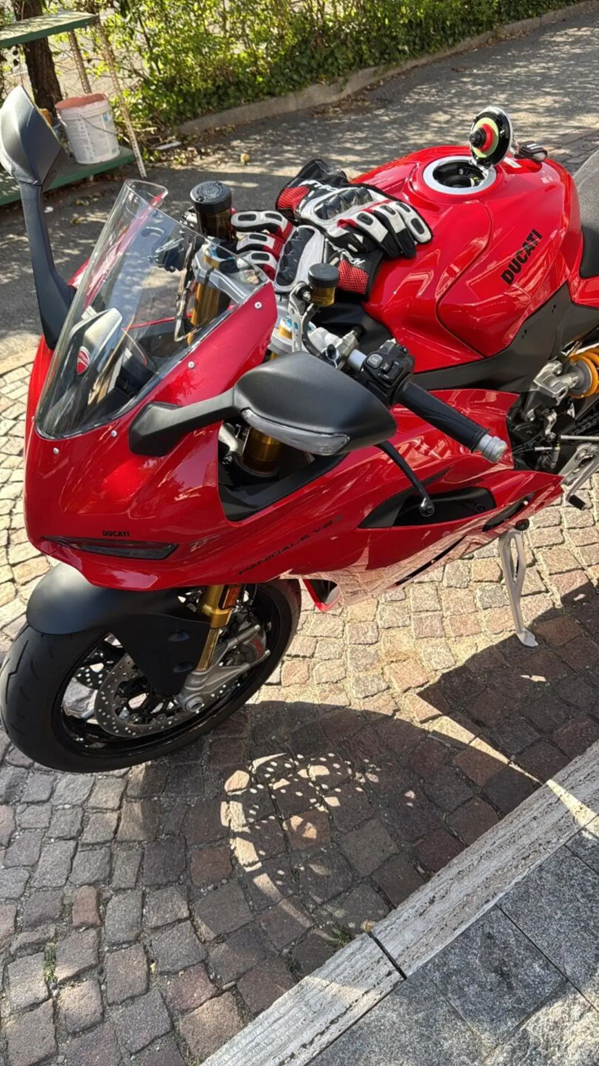 Ducati Panigale V2 S (2025 - 26) (2)