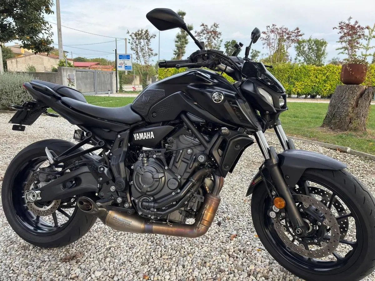 Yamaha MT-07 (2021 - 24) (6)