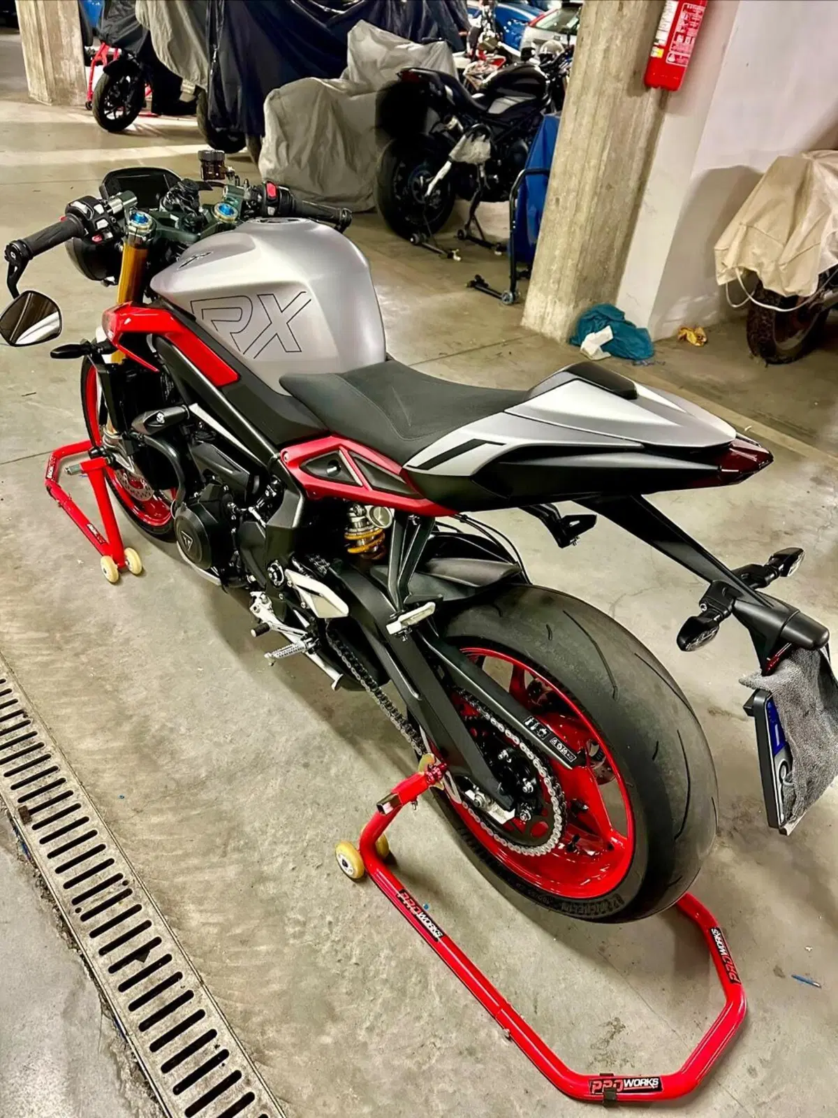 Triumph Street Triple 765 RX (2026) (4)