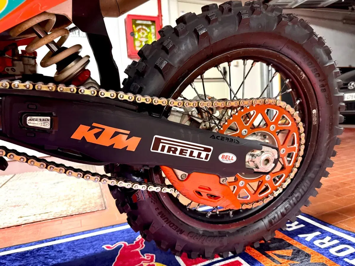 KTM 450 EXC-F Six Days (2024) (5)