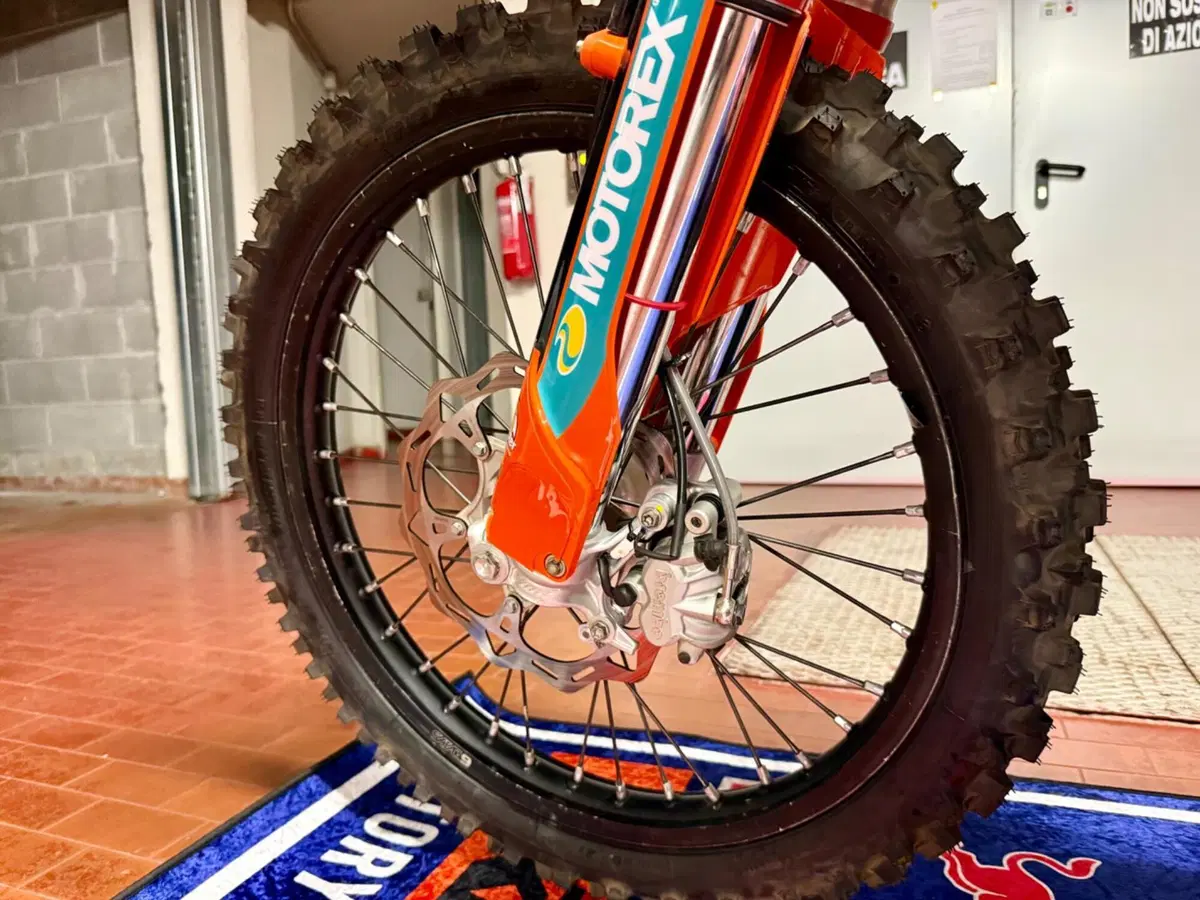 KTM 450 EXC-F Six Days (2024) (11)