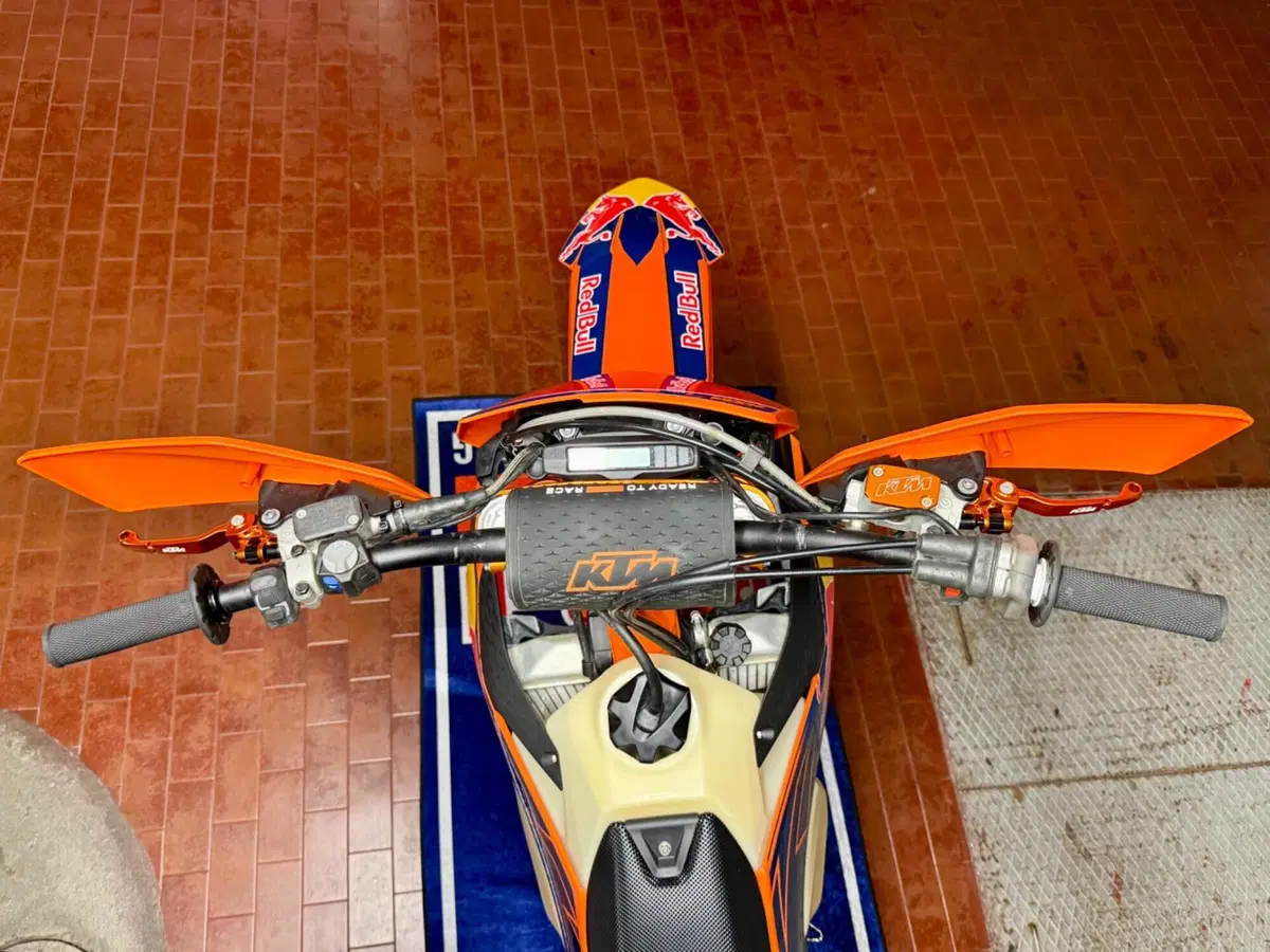 KTM 450 EXC-F Six Days (2024) (12)