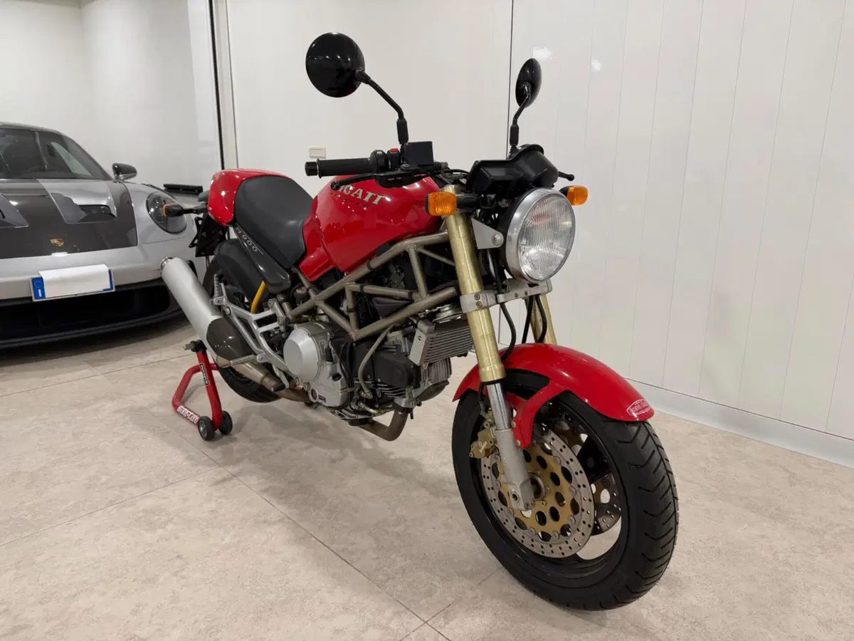 Ducati Monster 900 (1993 - 96) (3)