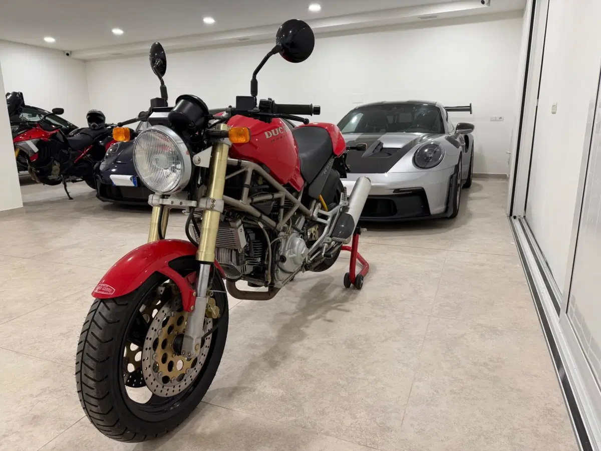 Ducati Monster 900 (1993 - 96) (5)