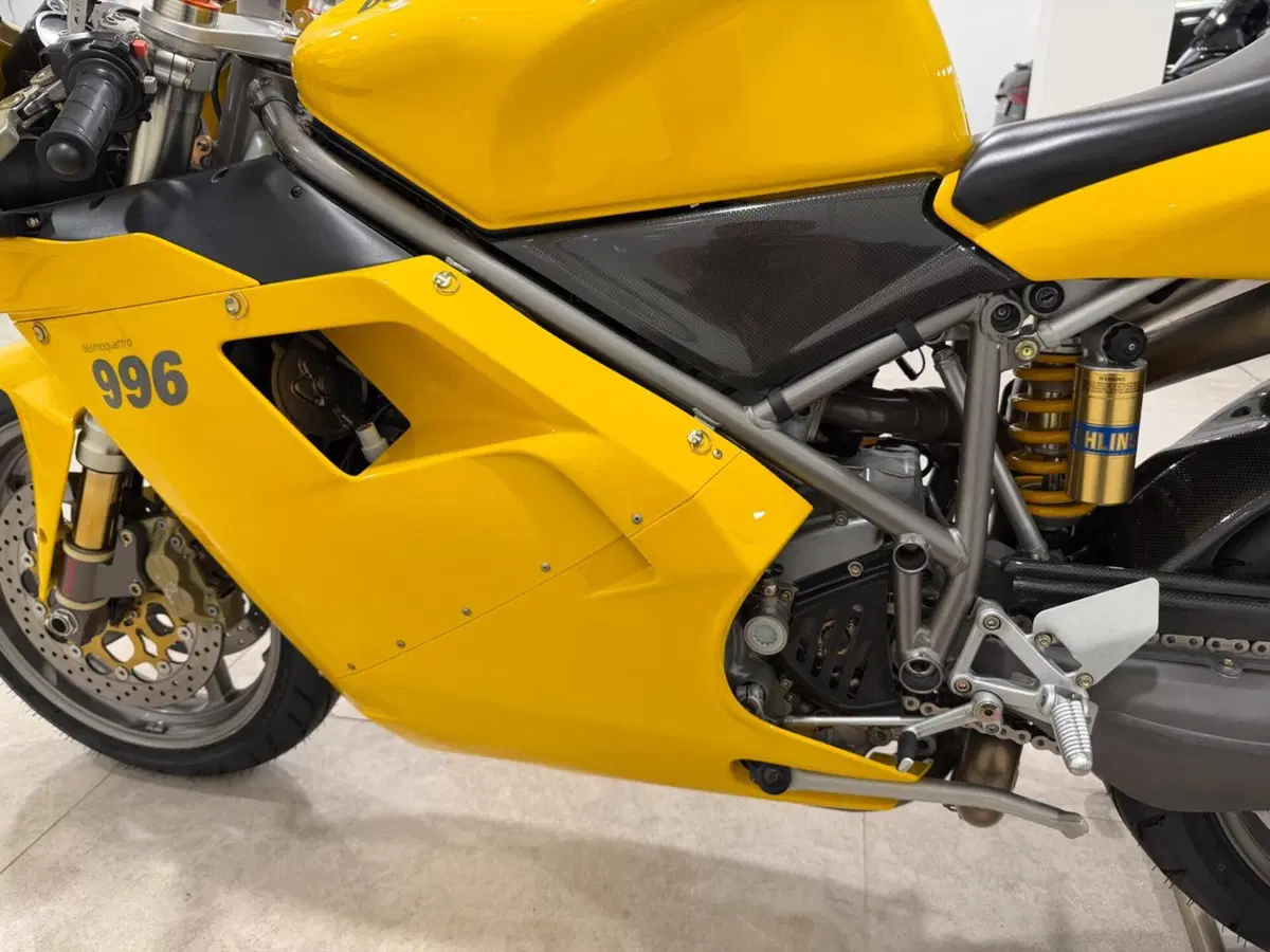 Ducati 996 S (2001) (11)