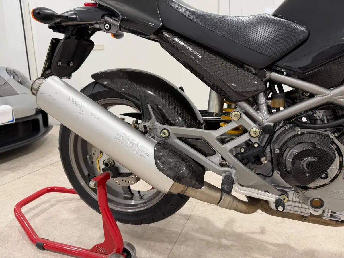 Ducati Monster S4 (2001 - 03) (11)