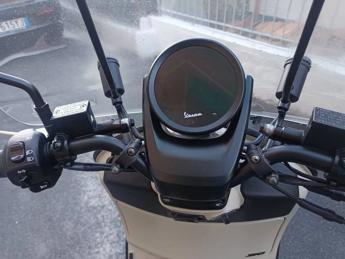 Vespa GTV 310 (2025 - 26) (3)