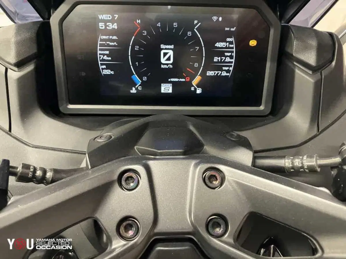 Yamaha T-Max 560 Tech Max (2022 - 24) (2)