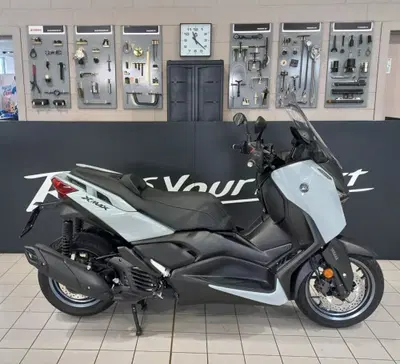 Yamaha X-Max 125 Tech Max (2025 - 26) usata