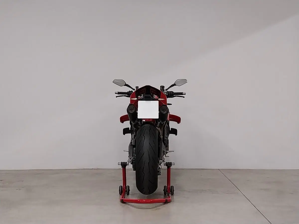 Ducati Streetfighter V4 S (2025 - 26) (5)