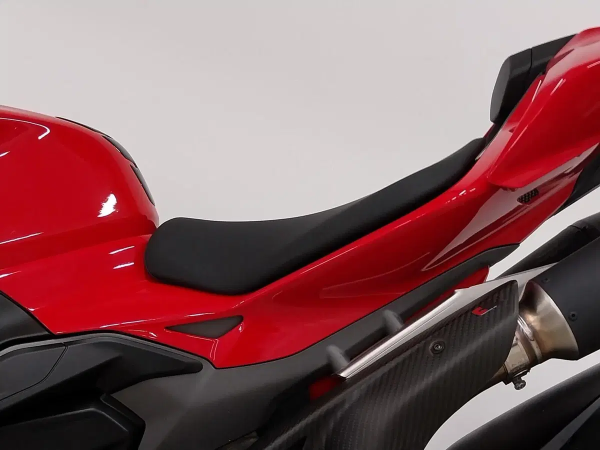 Ducati Streetfighter V4 S (2025 - 26) (16)