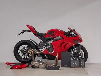Ducati Panigale V4 1100 (2020) usata